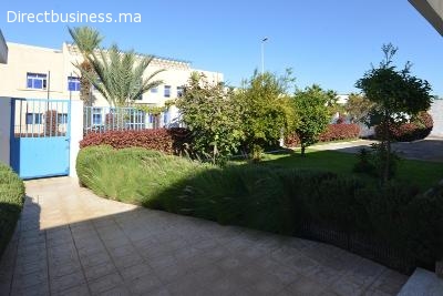 Batiment industriel 735 m², Had soualem