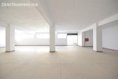 Espace de bureaux et stockage de 2000m2 à la location