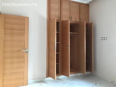 ETAGE VILLA 250 m² OASIS