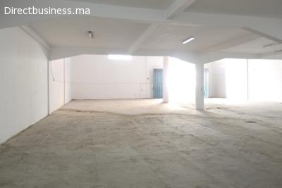 Local industriel de 900m² à Bouskoura