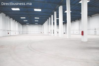Local industriel et bureaux a louer de 5000m2 au parc Sapino