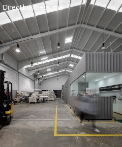 Local industriel ou dépôt 1300 m2 Aïn Sebaâ