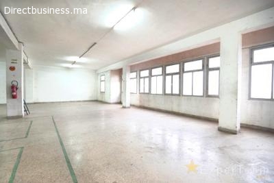 Usine de deux étages de 1880m2 à Hay Moulay Rachid