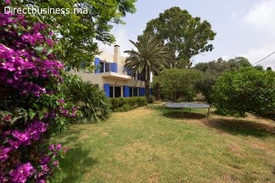 Villa 220 m² sur terrain 800 m², Pont Blondin Mohammedia